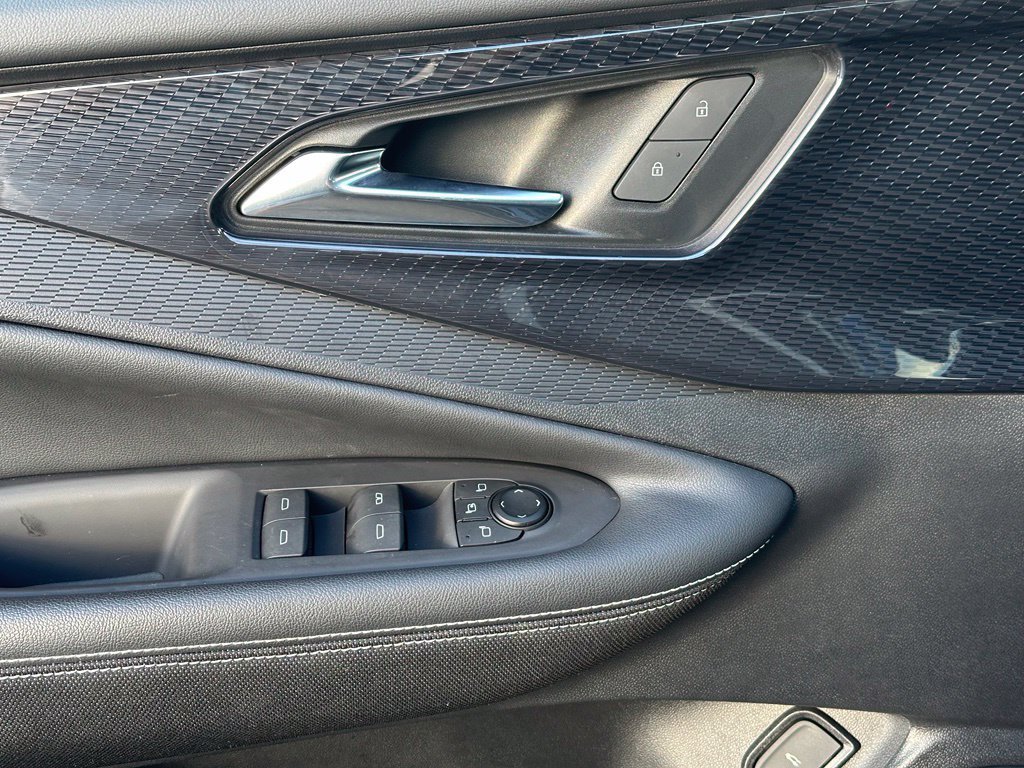 2024 Chevrolet Blazer EV LT - Photo 33