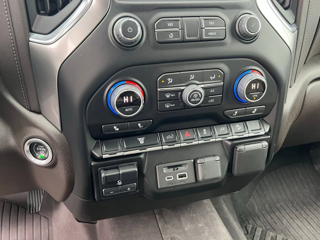 2022 Chevrolet Silverado 3500HD LTZ - Photo 30