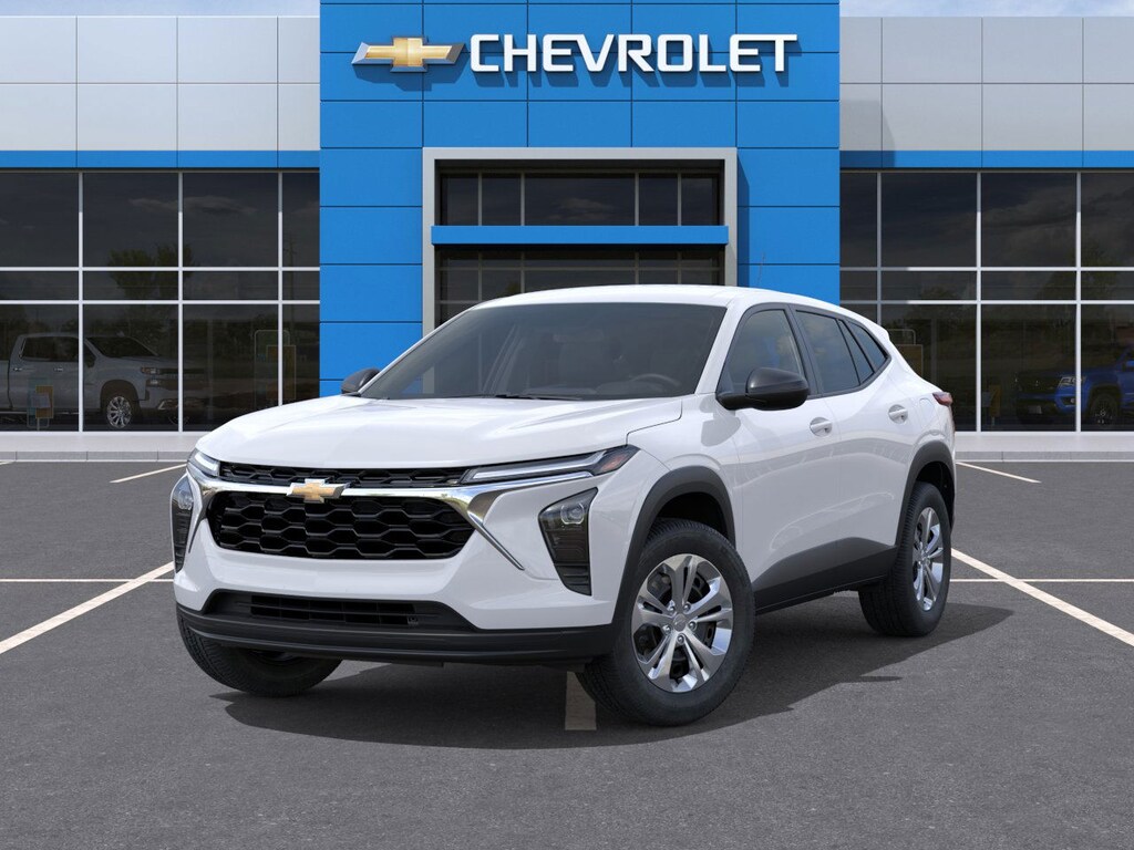 2026 Chevrolet Trax LS photo 3
