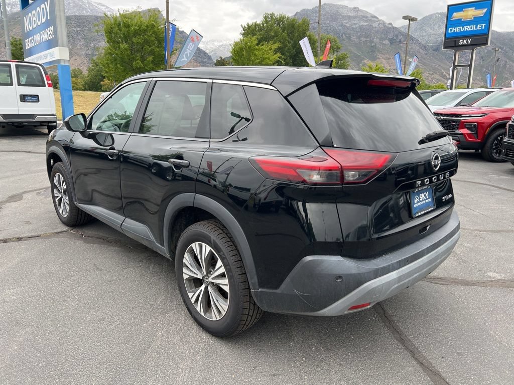 2023 Nissan Rogue SV - Photo 12