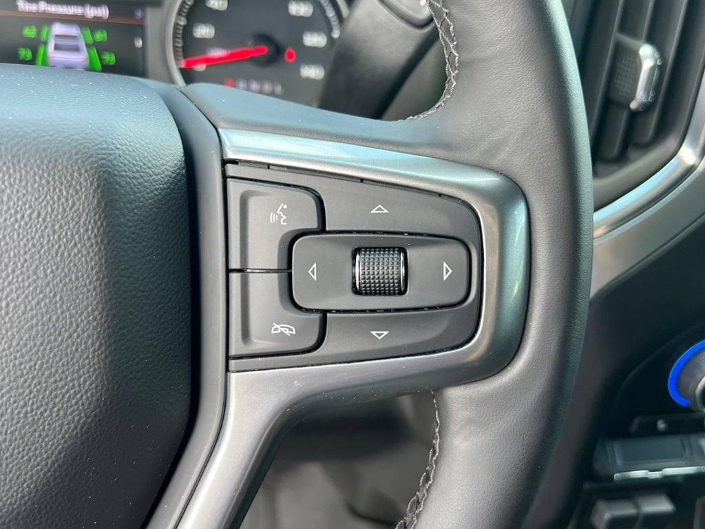2023 Chevrolet Silverado 3500HD LT - Photo 32