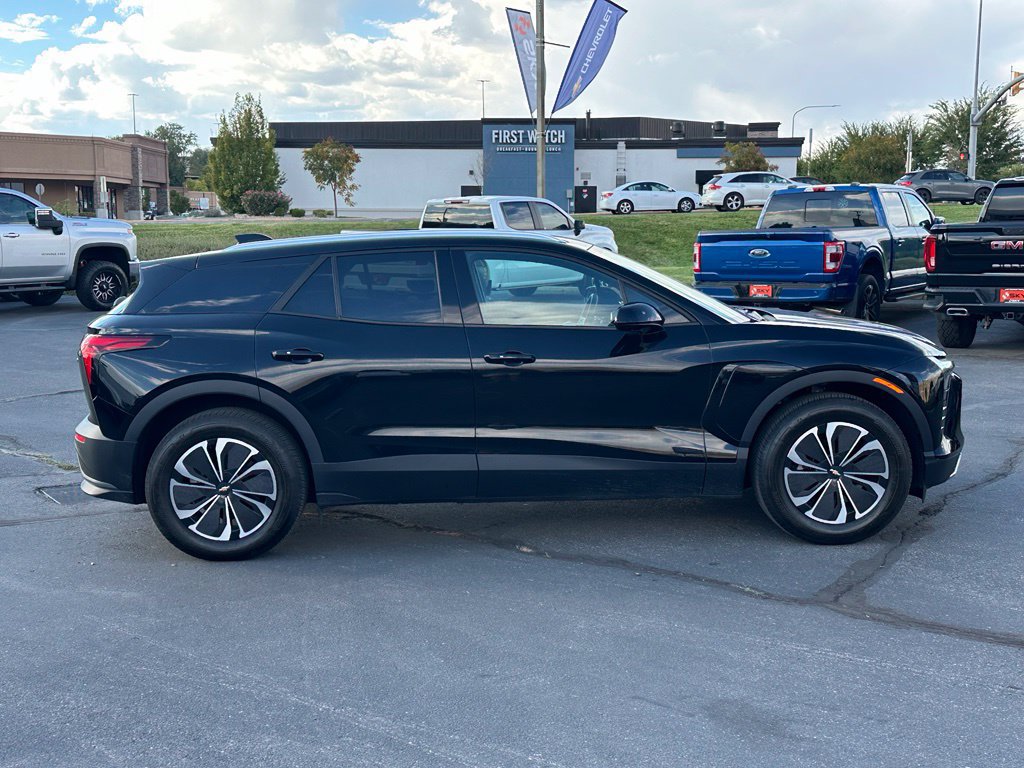 2024 Chevrolet Blazer EV LT - Photo 10