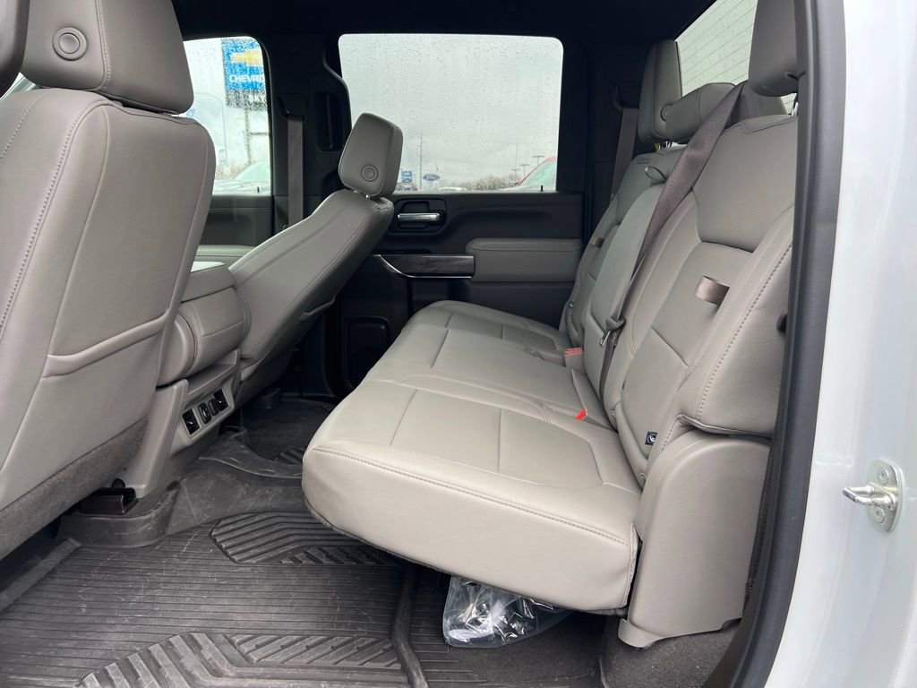 2022 Chevrolet Silverado 3500HD LTZ - Photo 26