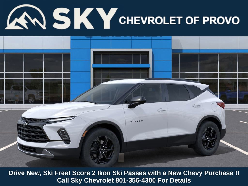 2025 Chevrolet Blazer 2LT photo 2