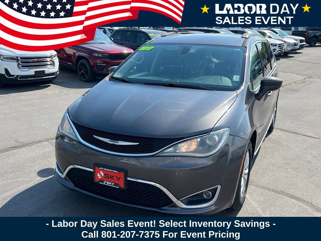 Used 2017 Chrysler Pacifica Touring-L with VIN 2C4RC1BG8HR675742 for sale in Provo, UT