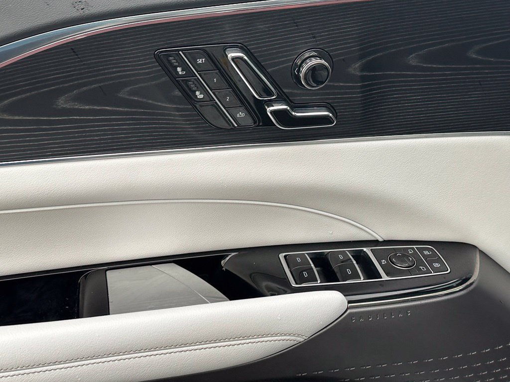 2024 Cadillac LYRIQ Luxury 1 - Photo 30