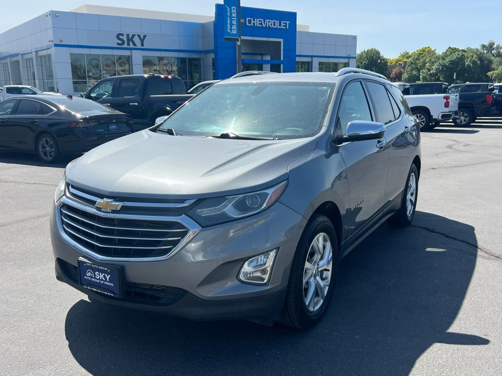 2018 Chevrolet Equinox Premier photo 2