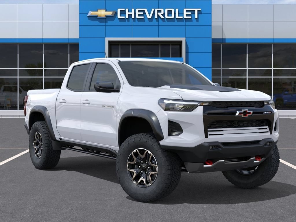 2026 Chevrolet Colorado ZR2 - Photo 8