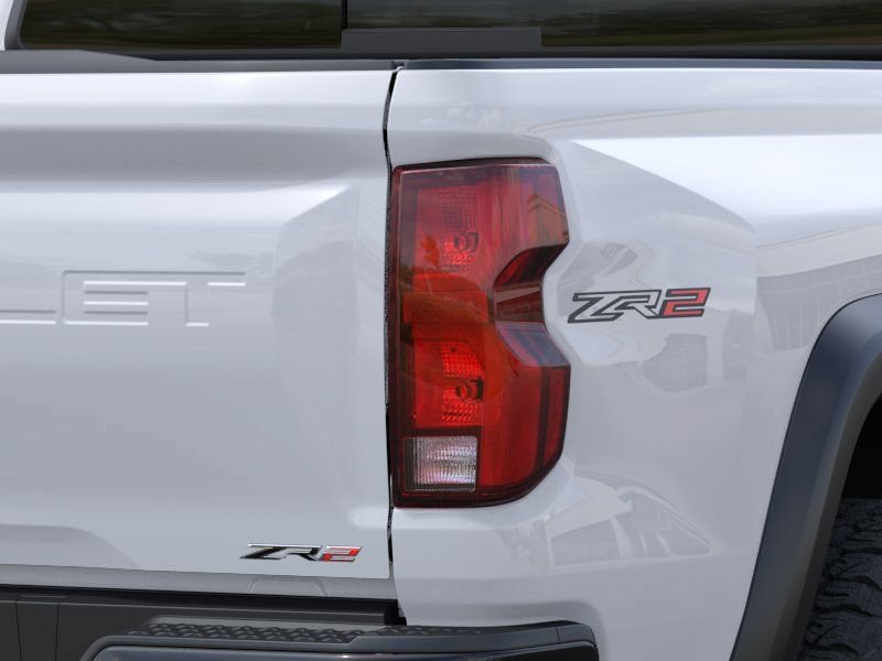 2026 Chevrolet Colorado ZR2 - Photo 12