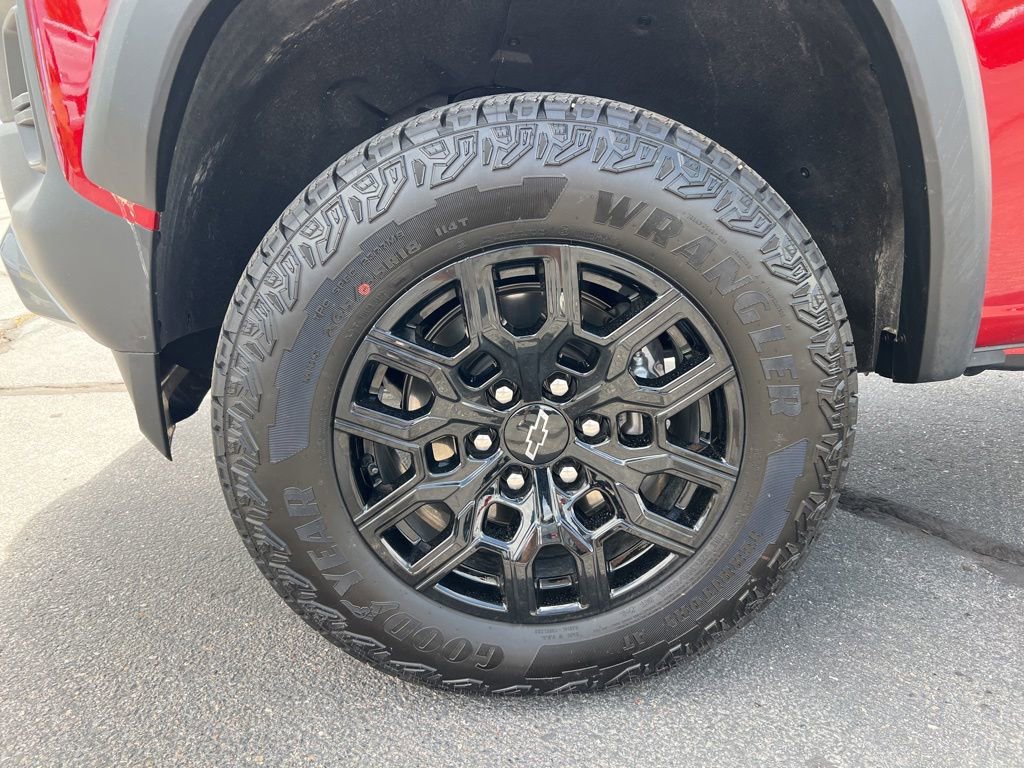 2026 Chevrolet Colorado Trail Boss - Photo 14