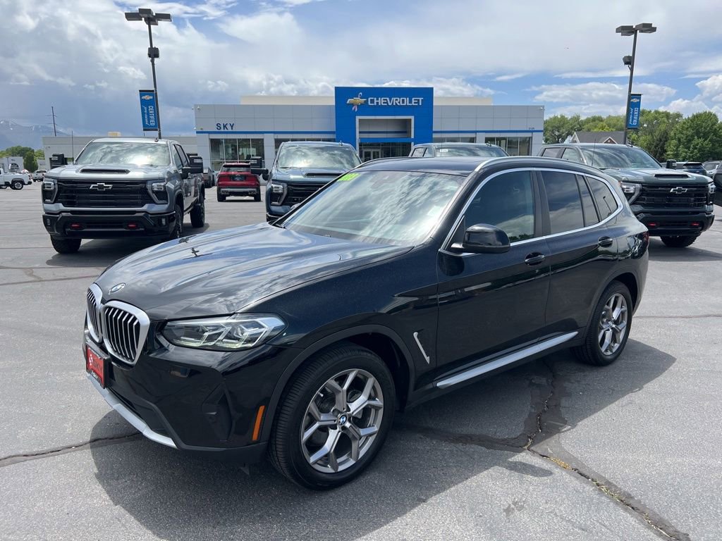 2023 BMW X3 xDrive30i's photo
