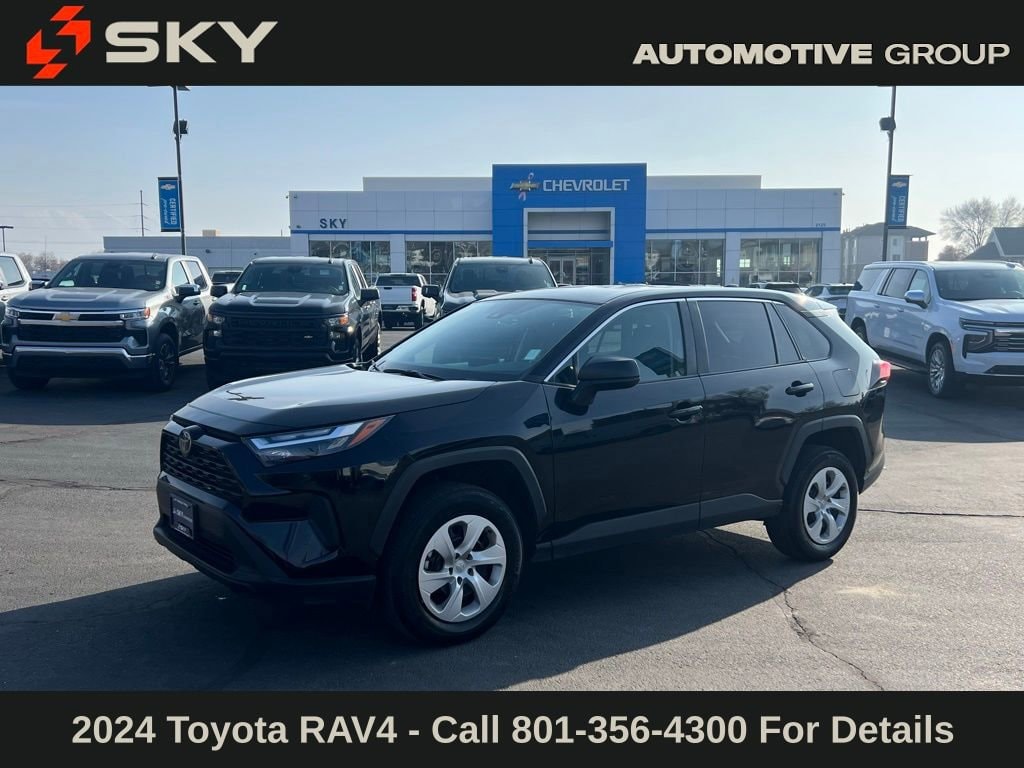2024 Toyota RAV4 LE