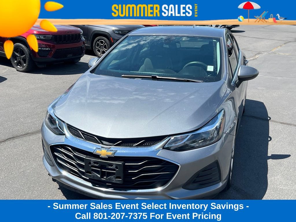 Used 2019 Chevrolet Cruze LT with VIN 1G1BE5SM9K7128943 for sale in Provo, UT
