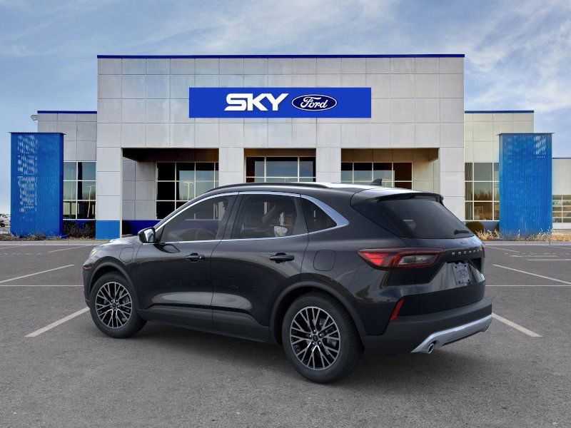 2025 Ford Escape photo 4