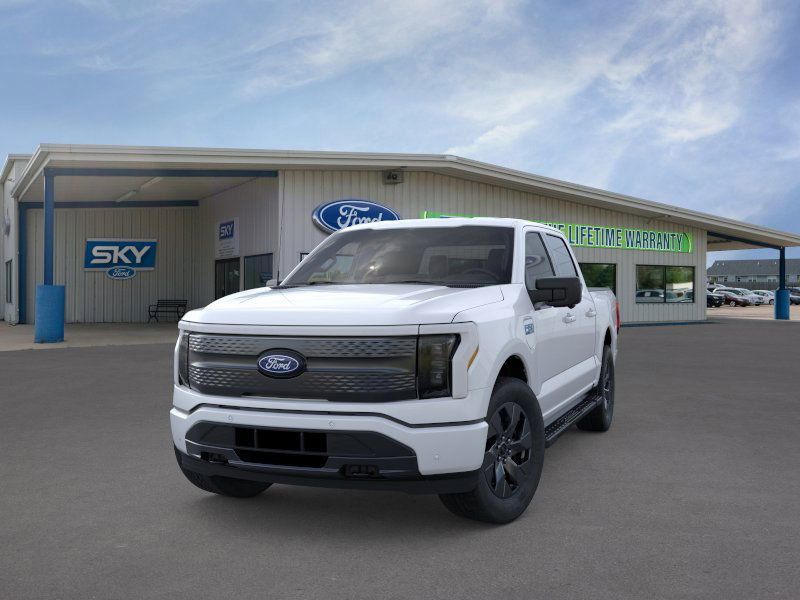 2025 Ford F-150 Lightning photo 2