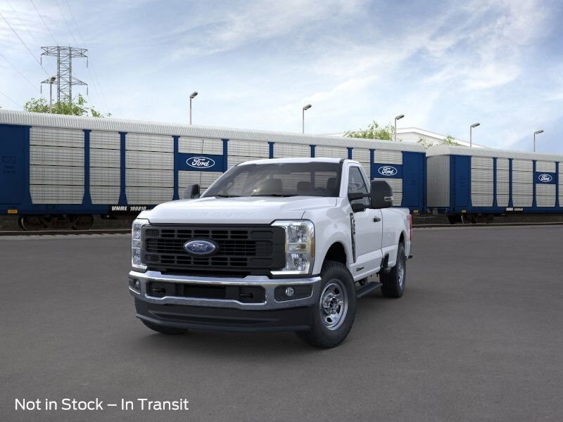 2025 Ford F-350 photo 2