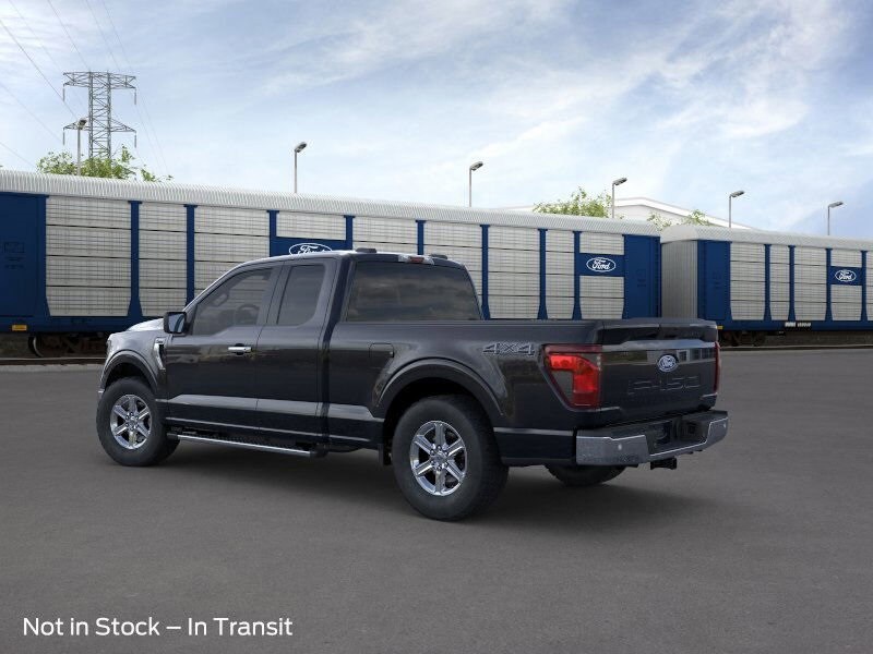 2025 Ford F-150 XLT photo 4