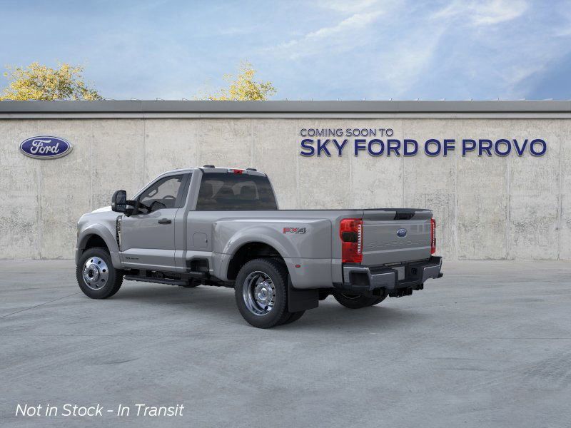 2026 Ford F-450 photo 2