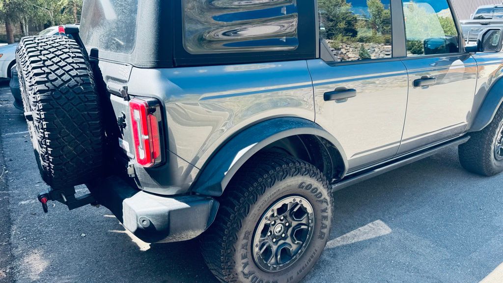 2022 Ford Bronco Wildtrak photo 3