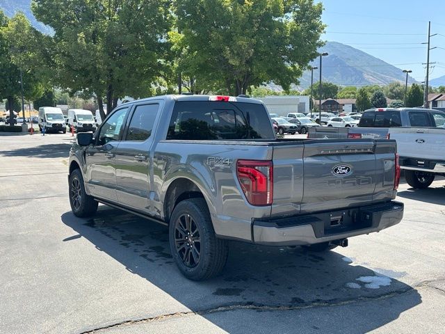 2025 Ford F-150 Platinum photo 4