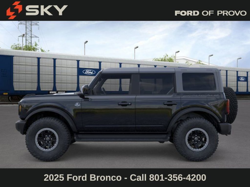 New 2025 Ford Bronco Outer Banks SUV