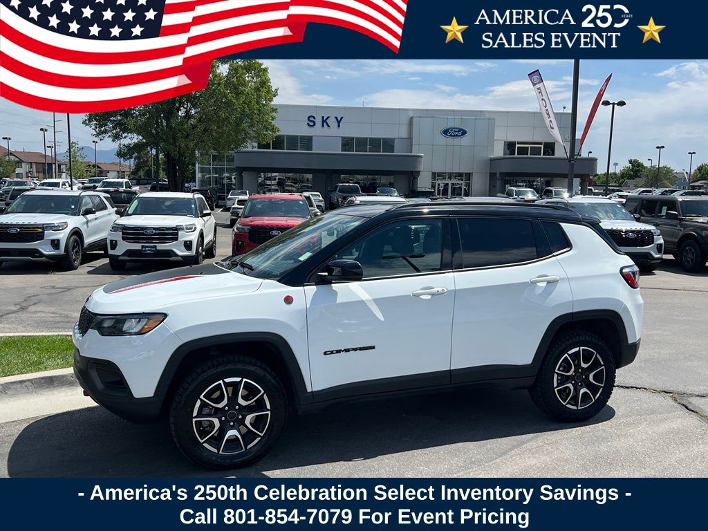 2025 Jeep Compass Trailhawk 4X4's photo