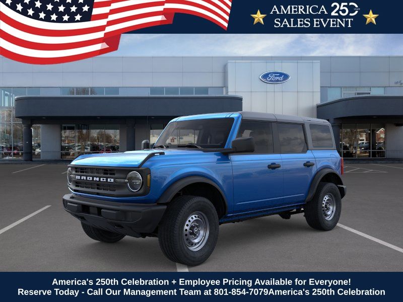 2025 Ford Bronco Base 4x4's photo