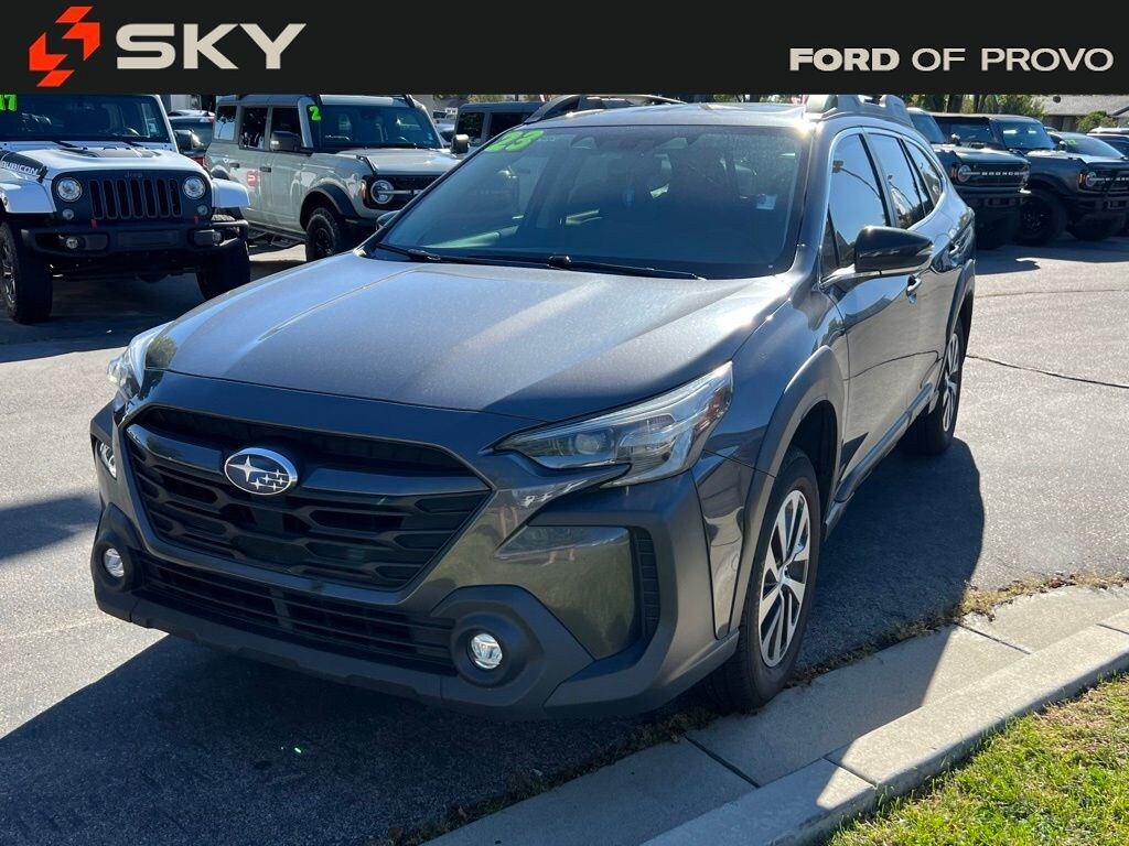 Used 2023 Subaru Outback Premium SUV