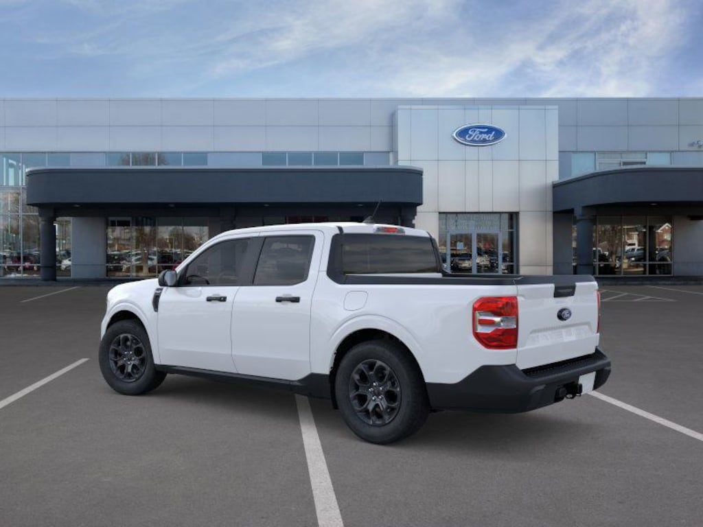 New 2025 Ford Maverick XLT Truck SuperCrew