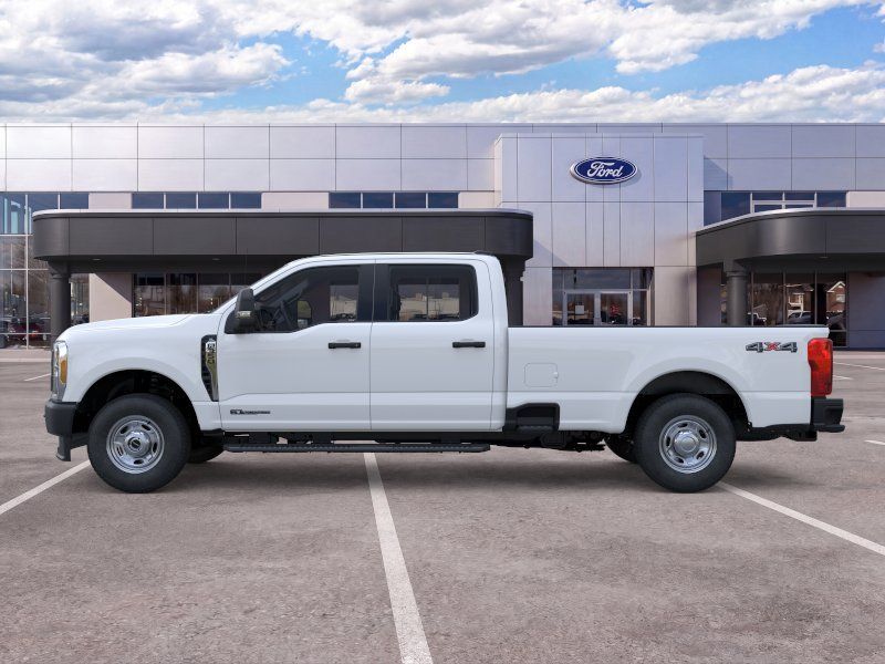 New 2026 Ford F-350 XL Truck Crew Cab