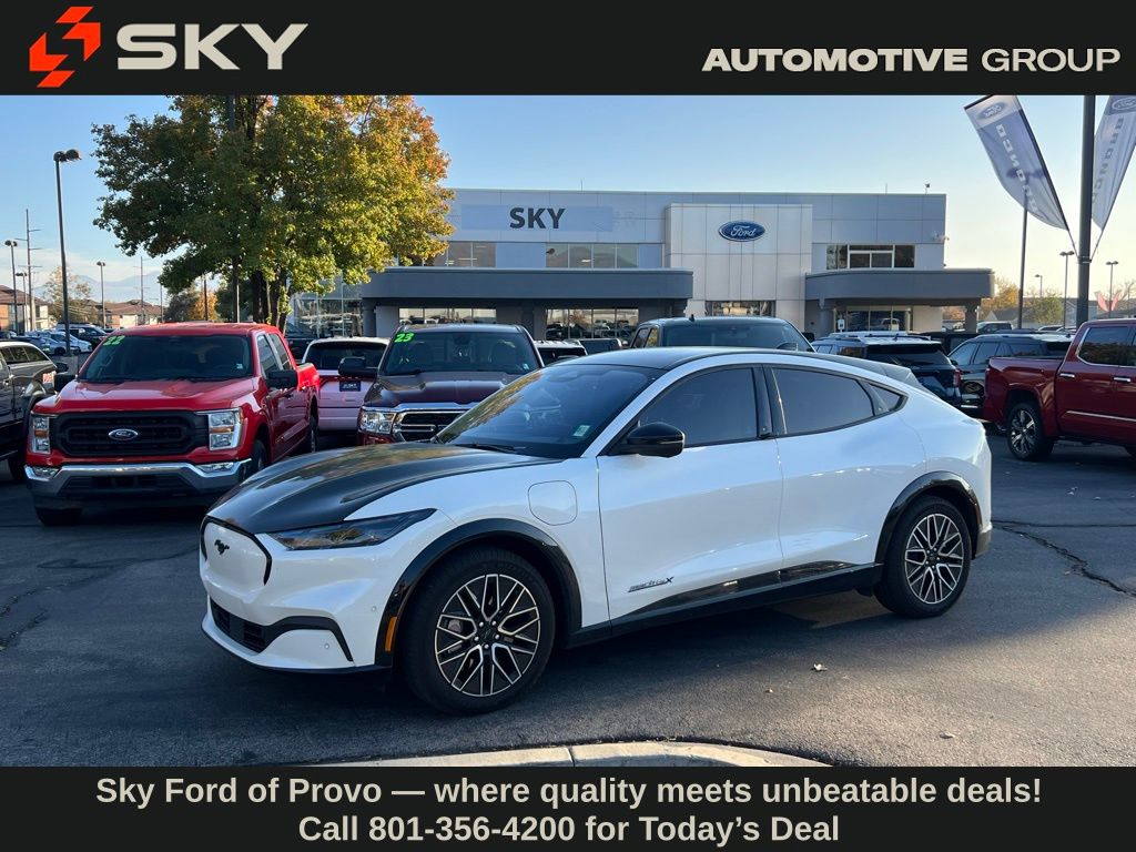 2024 Ford Mustang Mach-E Premium AWD's photo