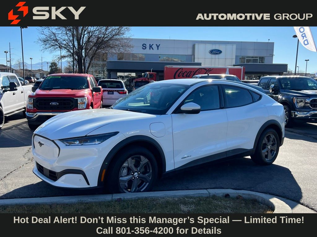 2022 Ford Mustang Mach-E Select RWD