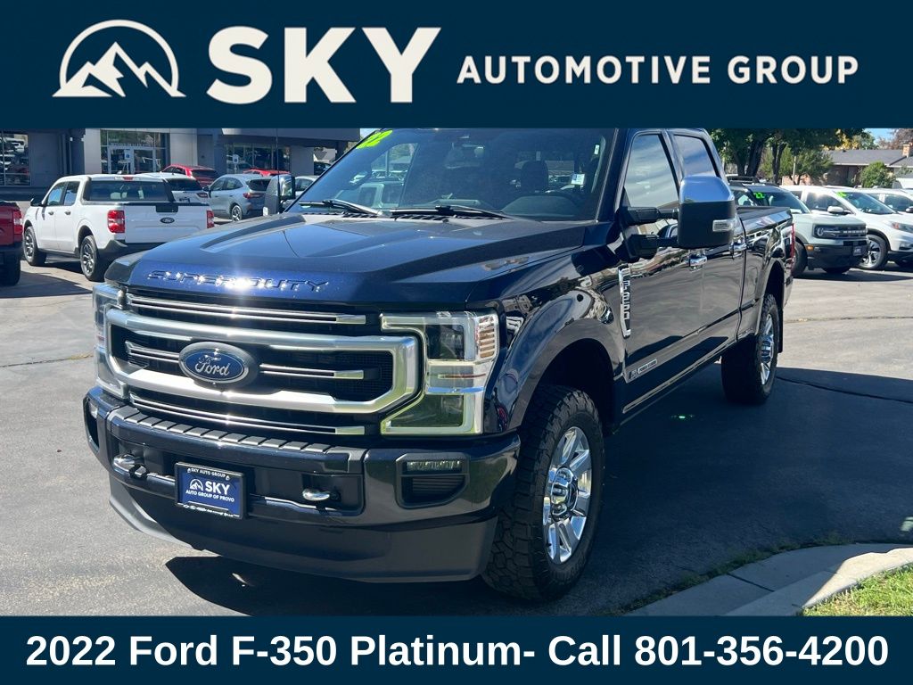 2022 Ford F-350 Platinum photo 2
