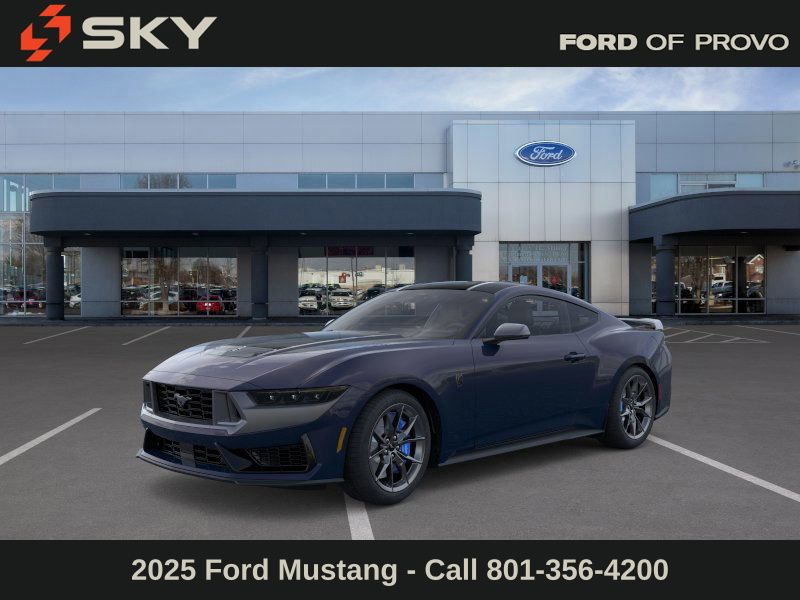 2025 Ford Mustang Dark Horse's photo