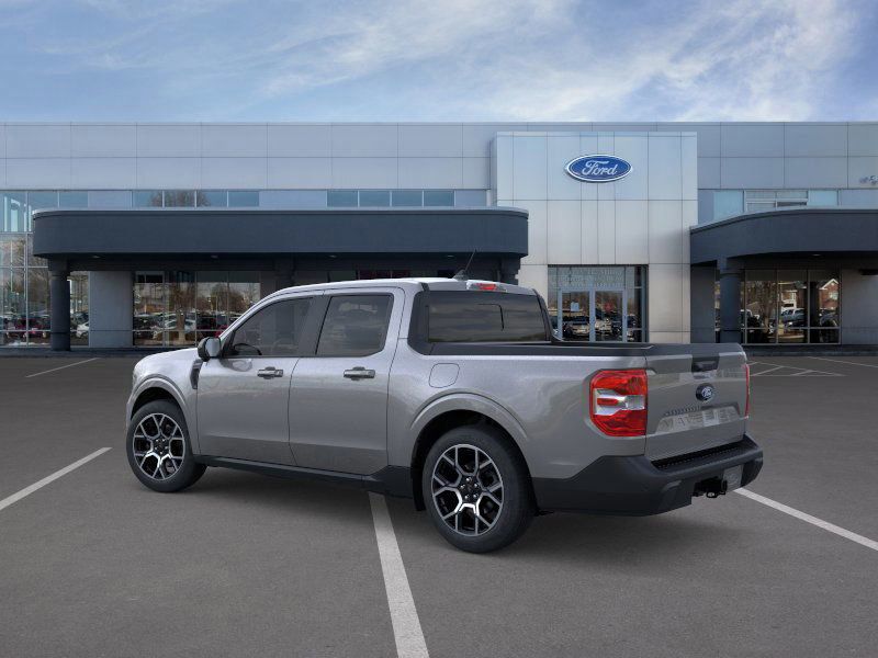 2025 Ford Maverick Lariat photo 2