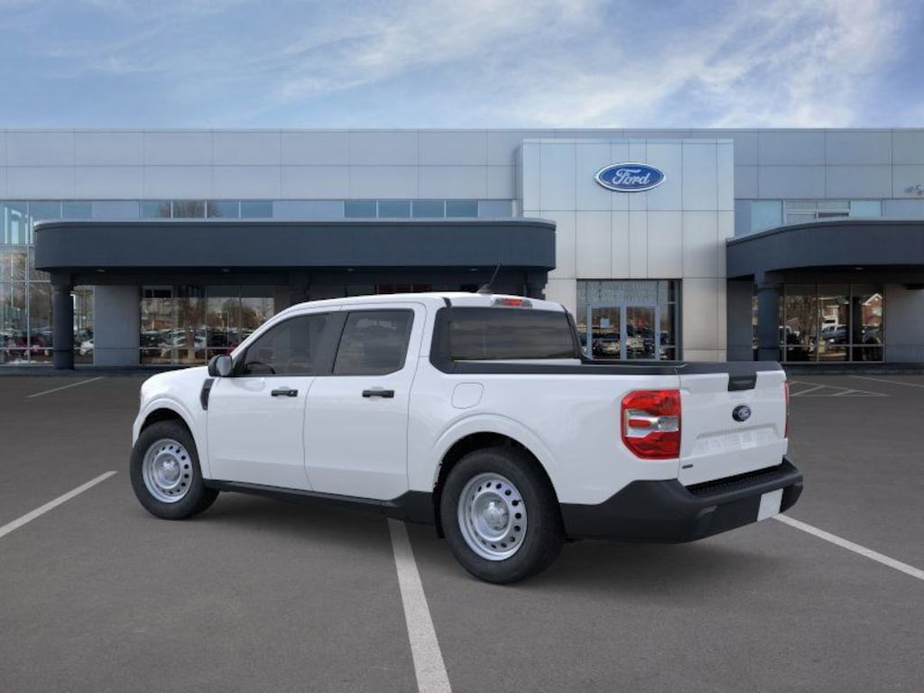 New 2025 Ford Maverick XL Truck SuperCrew