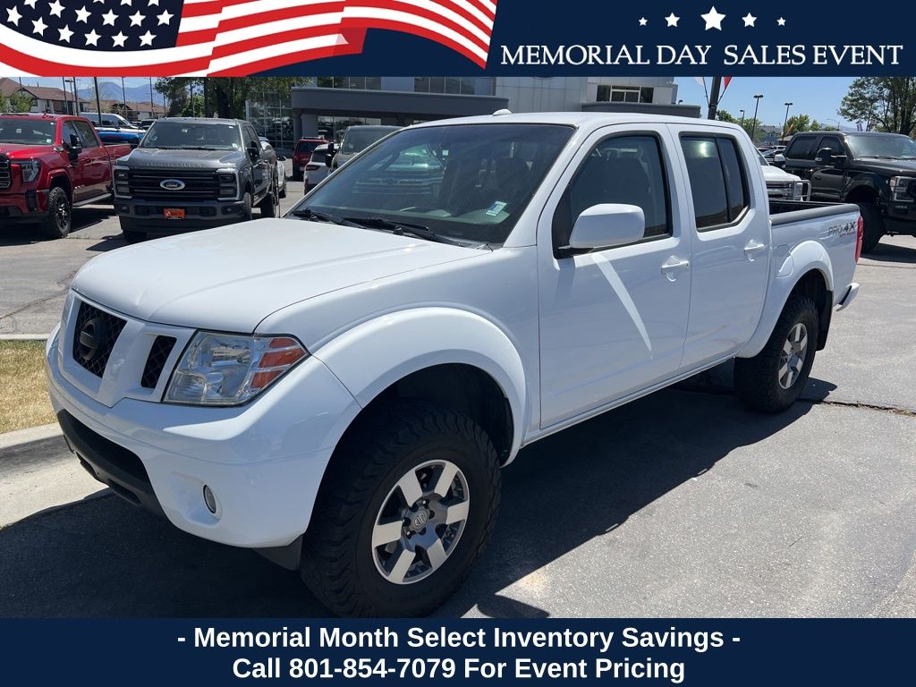 2011 Nissan Frontier 4.0 PRO-4X Crew Cab 4X4 AT's photo