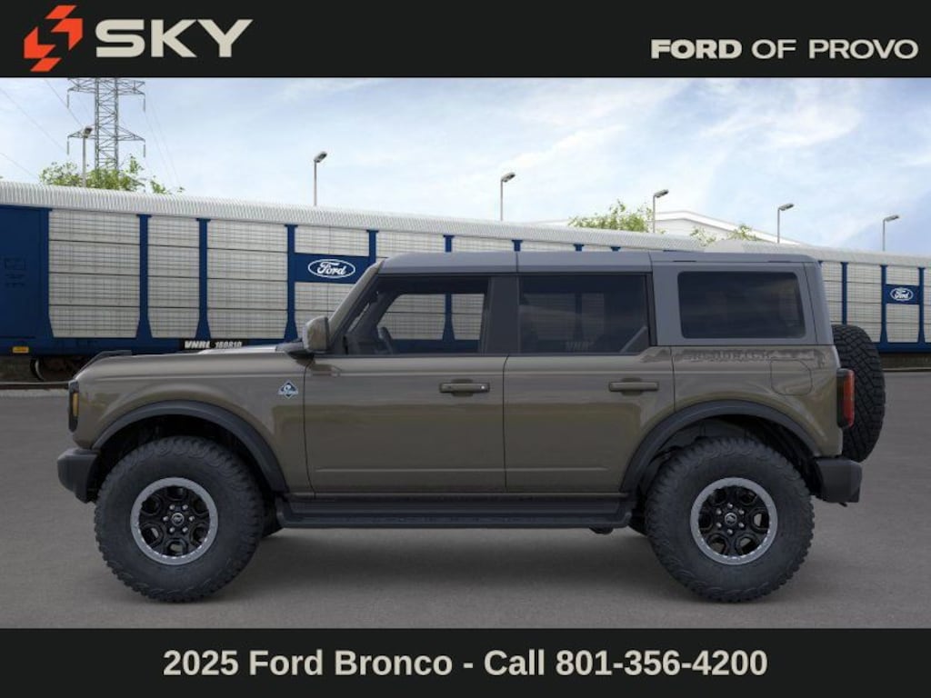 New 2025 Ford Bronco Outer Banks SUV