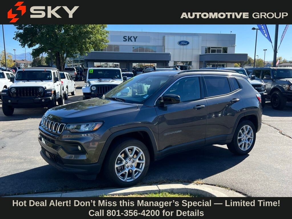 Used 2023 Jeep Compass Latitude Lux SUV