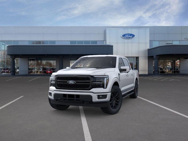 2025 Ford F-150 Lariat photo 3
