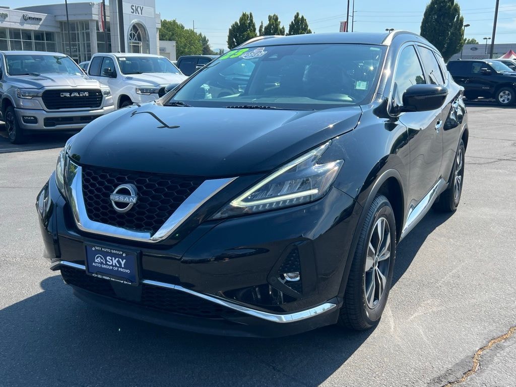 Used 2023 Nissan Murano SV SUV