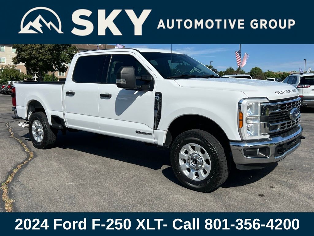 2024 Ford F-250 XLT photo 3