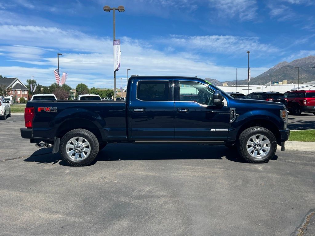 2022 Ford F-350 Platinum photo 4