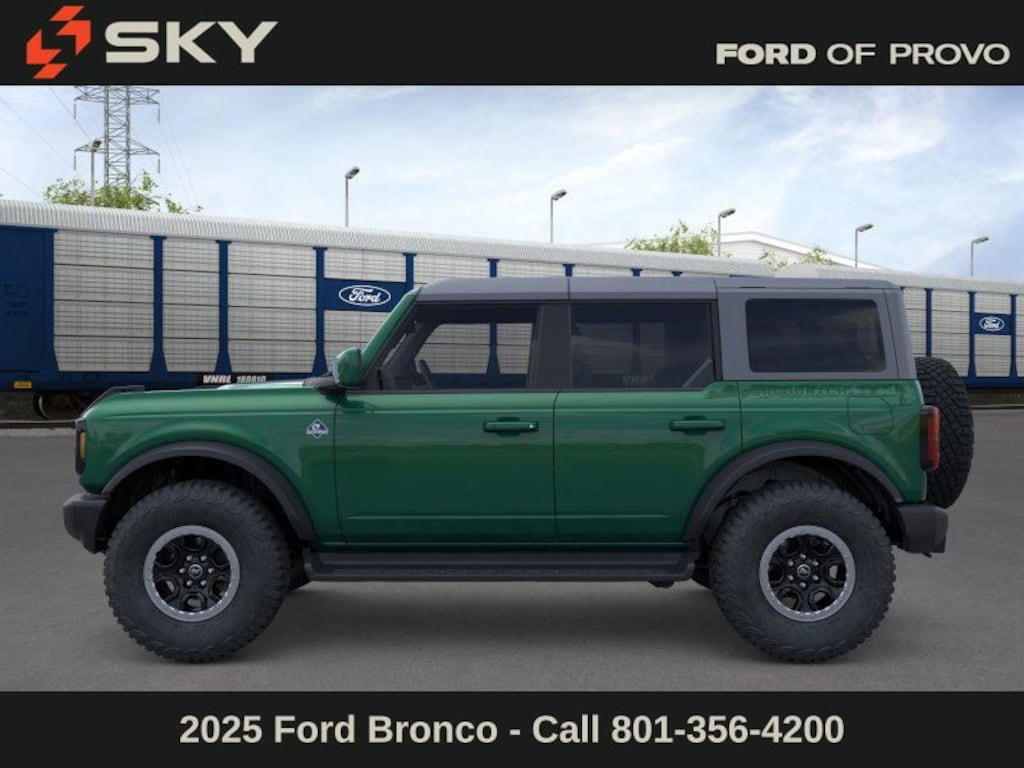 New 2025 Ford Bronco Outer Banks SUV