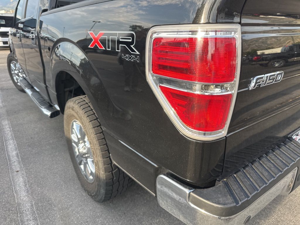 2014 Ford F-150 Limited photo 2