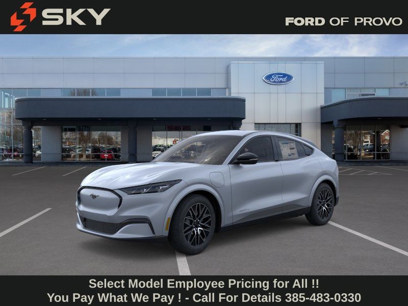2026 Ford Mustang-Mach-e Premium's photo