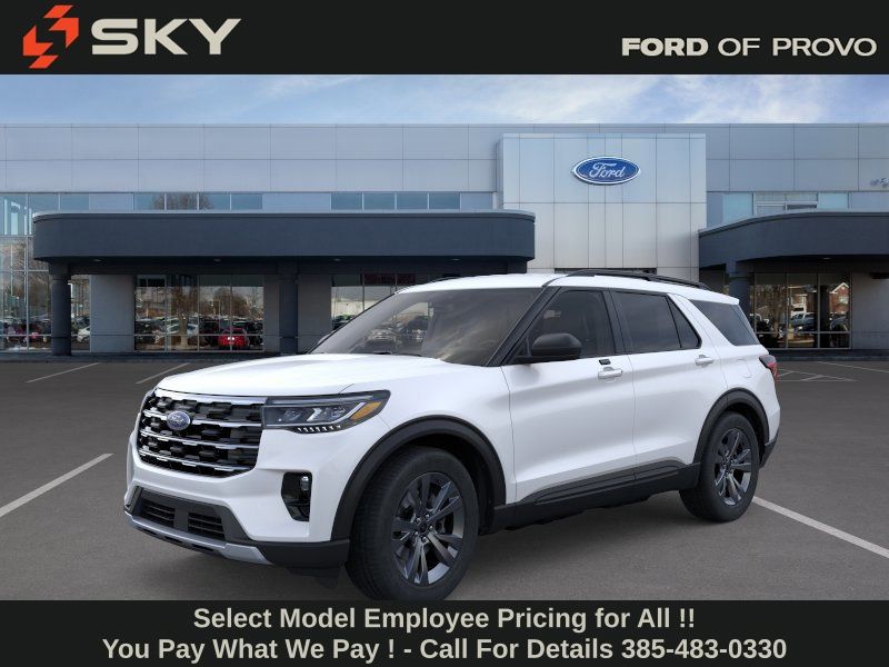 2026 Ford Explorer Active 4WD's photo