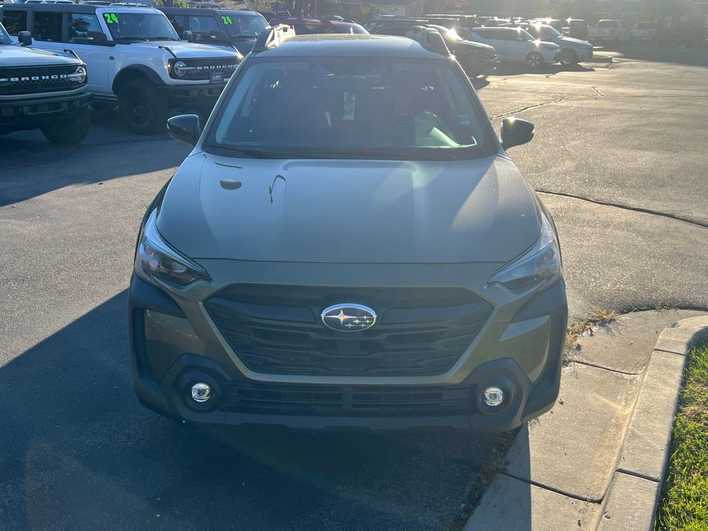 2023 Subaru Outback Onyx Edition photo 4