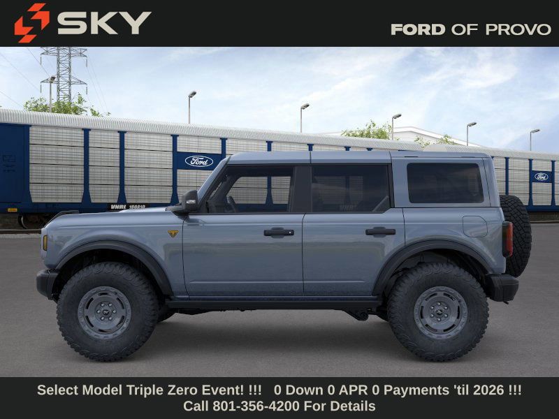 2025 Ford Bronco Badlands photo 3