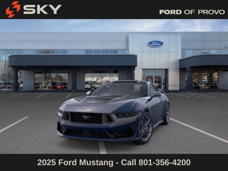 2025 Ford Mustang Dark Horse Deluxe photo 2